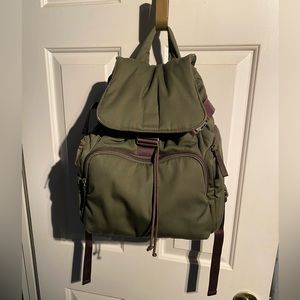 💚 Vera Bradley Green cotton utility backpack